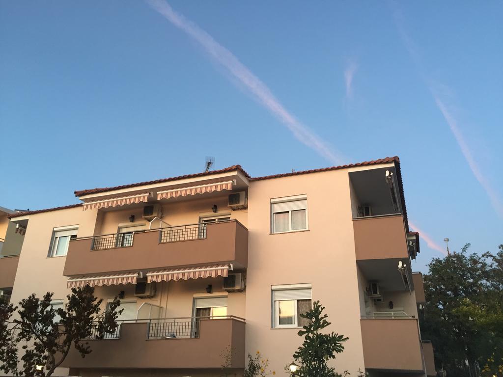 Sunny Beach Apartments Potos Exterior photo